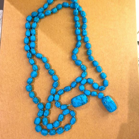 Turquoise beaded strand necklace - Picture 1 of 3
